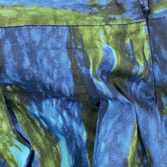 Talbots size 8 Blue & Green Watercolor Pleated Skirt - Picture 5 of 7